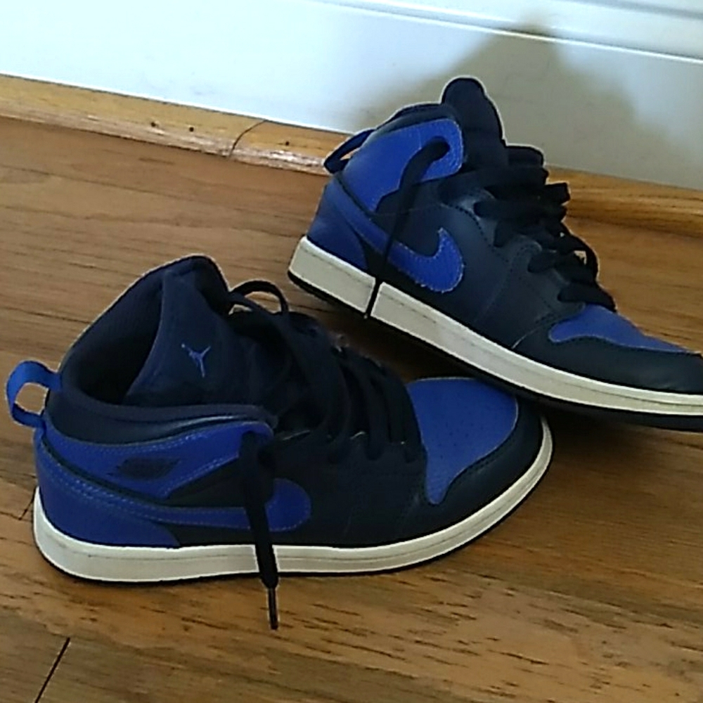 Nike Air Jordan 1 Obsidian Royal Blue